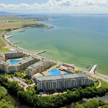 Midia Family Hotel 3*