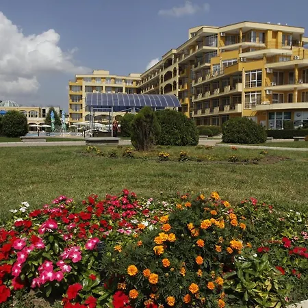 Midia Family Hotel