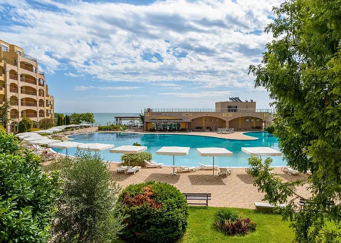 Midia Family Отель